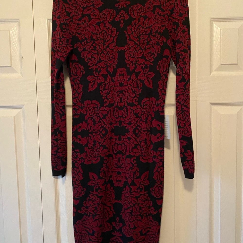 Felicity & Coco Black and Red Long Sleeve Dress